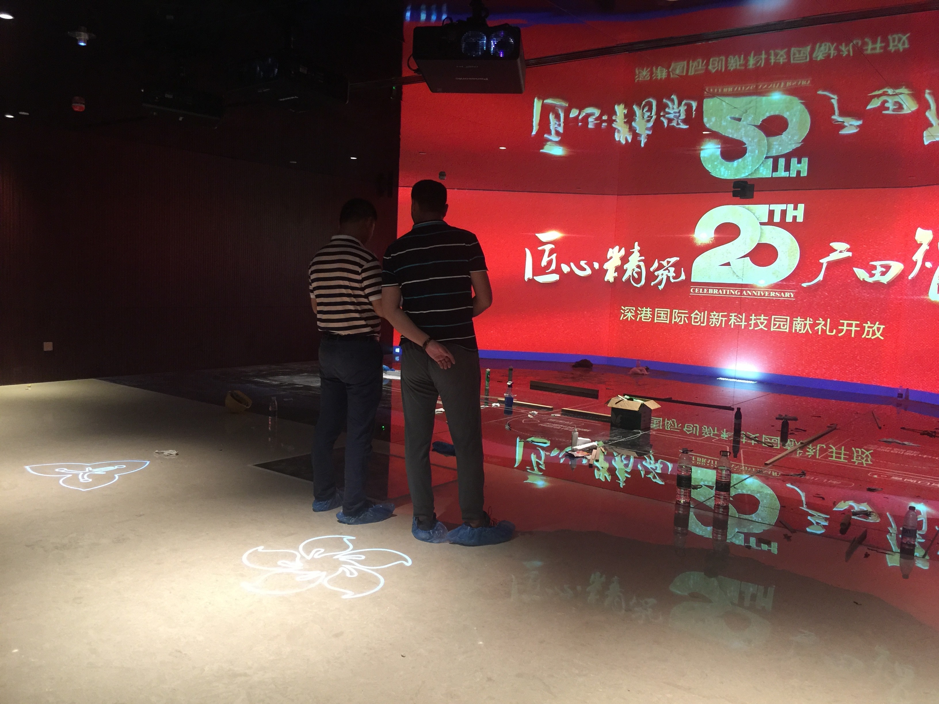 深圳某裝飾集團(tuán)企業(yè)展廳